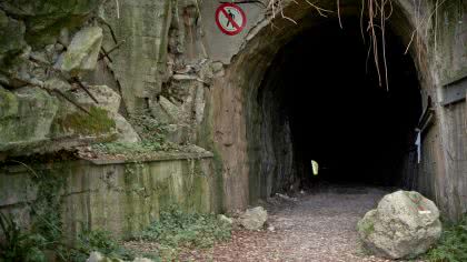 Tunnel, baufällig
